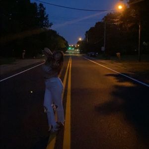 Meet your Posher, Val